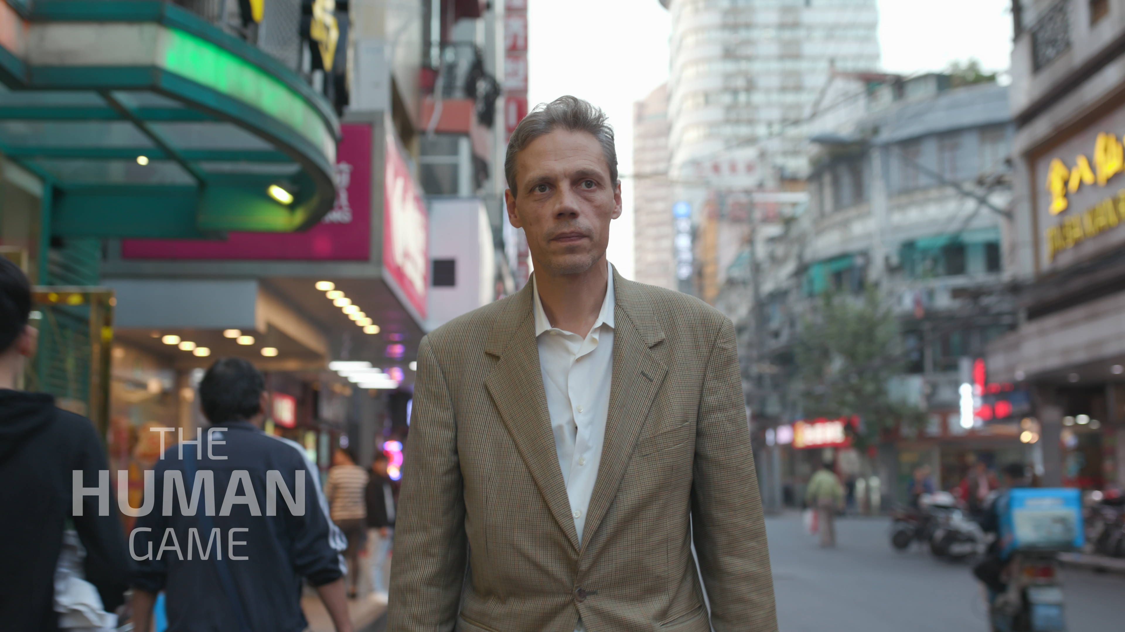 Antonio Regalado walking streets in Shanghai